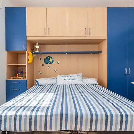 Casa Sole Mare 009029-lt-1900 Lejlighed Finale Ligure